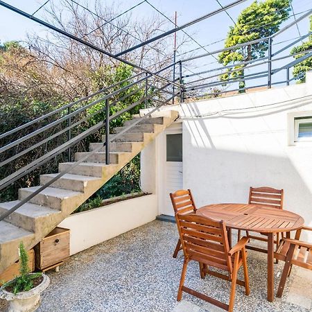 Central Apartment With Terrace Ντουμπρόβνικ Εξωτερικό φωτογραφία